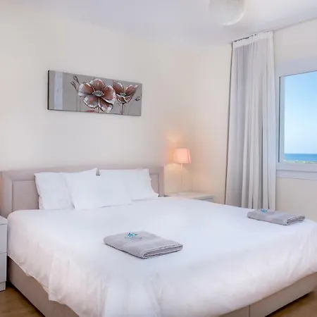 Apartament Thalassa Beach *