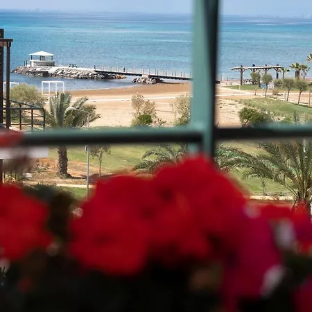 Thalassa Beach Apartment